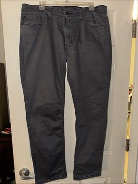 Levi's Men's Charcoal Slim Straight Jeans